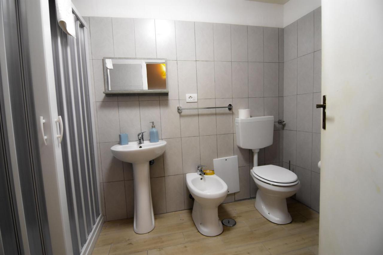 Iside Apartment Napoli Eksteriør billede